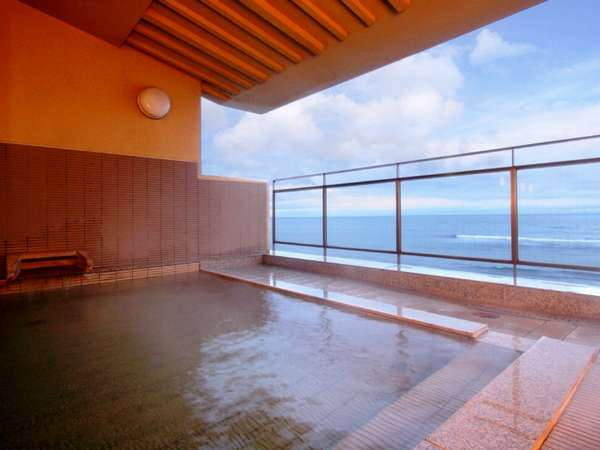 Open-air bath